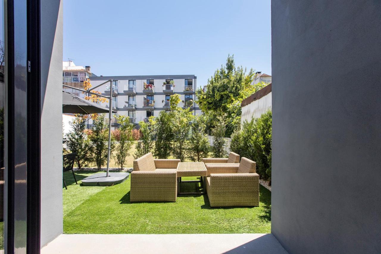 Superb 1Br Flat W/ Garden, Ac & Free Parking By Lovelystay Порто Екстериор снимка